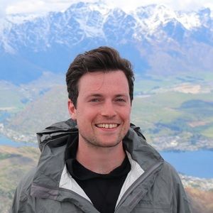 Meet your Posher, Zachary